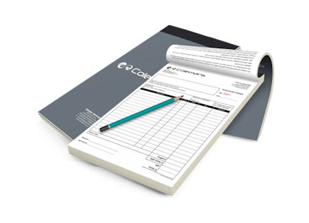 Compilare a mano i moduli cartacei porta con facilità ad errori di calcolo e a incomprensioni dovute soprattutto alla calligrafia spesso illeggibile.